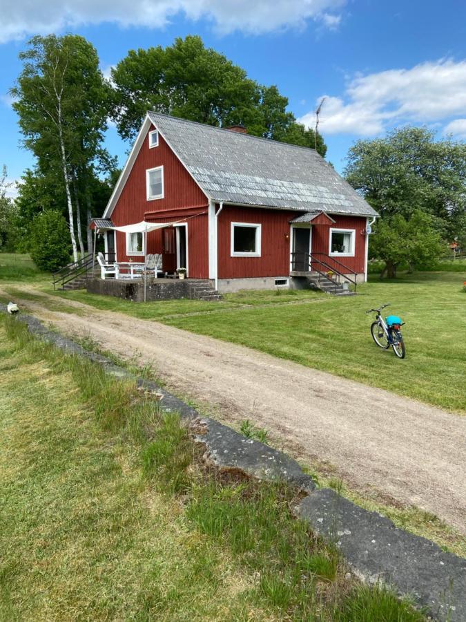 Hus Pa Landet I Soedra Kronoberg Älmeboda Exterior photo